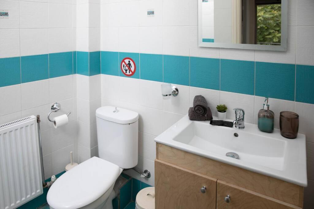 Aegina Town Apartment , With Private Parking Exterior foto